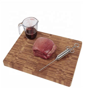 Iniettore di carne in acciaio inossidabile con siringa per iniettore di sapore di barile di tacchino di grande capacità da <span class=keywords><strong>2</strong></span> once con tre aghi - Product Image 2