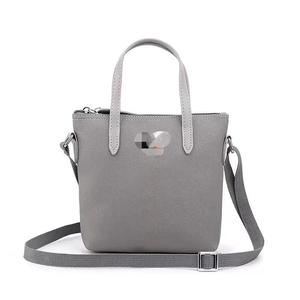 法国版女式红色糖果桶包简约网络质感时尚春夏斜挎包钻石珍珠尼龙 - Product Image 6