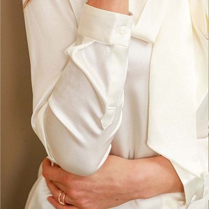 Offre Spéciale nouveau Style élégant nœud papillon cou Blouse couleur unie soie à manches longues chemise bureau dame soie Blouse - Product Image 3