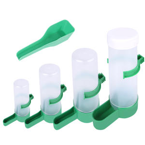 Trasporto di goccia uccello bevitore d'acqua alimentatore irrigatore <span class=keywords><strong>con</strong></span> Clip Pet uccello bevitore forniture Dispenser <span class=keywords><strong>bottiglia</strong></span> bere ciotole per animali domestici - Product Image 2
