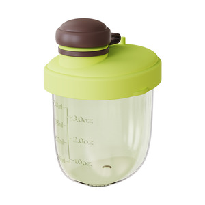 Baby Formula Dispenser 100ml Graduated Markings Airtight For Travel 0-12 Months Avocado Green - Product Image 2