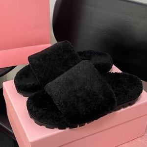Sandalias de Plataforma de Lujo con Peluche Sintético para Mujer, Pantuflas de Alta Calidad, Cómodas para Exteriores, Tallas Grandes - Product Image 4