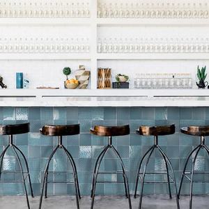 140*140mm de cristal variación <span class=keywords><strong>desigual</strong></span> de porcelana hecha a mano de la pared de azulejos portugueses azul para el hogar moderno Bar decoración Interior - Product Image 4