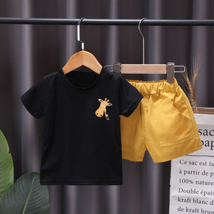 Mùa hè Đẹp Trai Cho Bé Bộ Quần Áo Tay Ngắn Màu Đen Trắng Hươu Cao Cổ Áo Sơ Mi Quần Short Màu Vàng 2 Chiếc Bé Trai Quần Áo Trẻ Em Đang Giảm Giá - Product Image 5