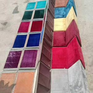 Manta de franela lavable con reverso de goma antideslizante, diseño floral de pelo corto, diseño plegable compacto, adecuada para - Product Image 1