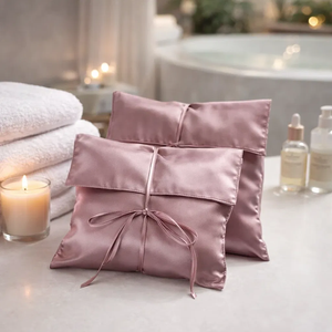 Sac à poussière <span class=keywords><strong>en</strong></span> <span class=keywords><strong>soie</strong></span> premium <span class=keywords><strong>avec</strong></span> logo personnalisé, housse anti-poussière <span class=keywords><strong>en</strong></span> satin à rabat, sac enveloppe rose doré, sac cosmétique texturé <span class=keywords><strong>en</strong></span> <span class=keywords><strong>soie</strong></span> - Product Image 3