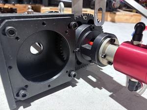 Mandrin laser auto-centrant double face à queue courte pour métaux et acier, modèle Ry160b, adapté au laser pour tubes ronds - Product Image 3