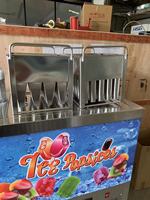 Machine à fabriquer des sucettes glacées et des bâtonnets de jus Fomax entièrement automatique, approuvée CE, portable, de qualité supérieure et longue durée de vie