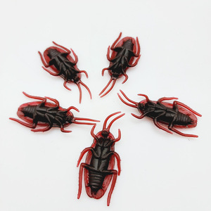 JELO Best Seller Halloween Horror Millipede Props Plástico Truco Simulación Cucaracha Modelo Novela Falso Insecto Juguete - Product Image 6