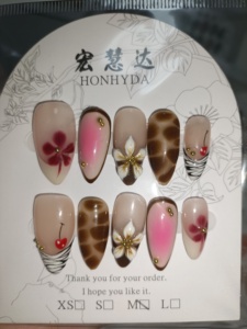 <span class=keywords><strong>Uñas</strong></span> Postizas Francesas Reutilizables de Alta Calidad, Forma Almendrada Cuadrada, Flores Tridimensionales Talladas, <span class=keywords><strong>Color</strong></span> Café, Venta al Por Mayor - Product Image 2