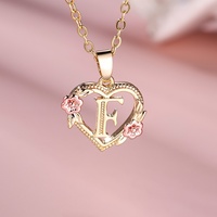 Collier pendentif cœur en laiton avec initiale A-Z, couleur or rose, motif floral, bijoux de fête, vente en gros