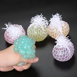 批发促销TPR Fidget玩具橡胶珠挤压葡萄形状带粘泥网应力球