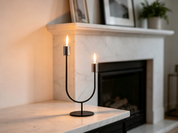Porte-bougie double conique en métal noir en forme de U |   Candélabre asymétrique pour mariage et décoration intérieure