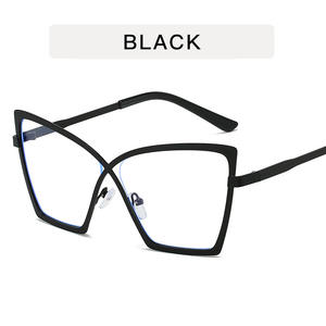 2025 Vintage Oversized Vlinderzonnebrillen Dames Luxe Zonnebescherming Nieuwe Aanwinst Mode Cat Eye Zonnebrillen Groothandel - Product Image 2