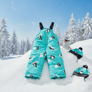 Combinaison de <span class=keywords><strong>ski</strong></span> coréenne OZKIZ pour enfants, motif pingouin, mode hiver pour garçons de 2 à 7 ans, isolation synthétique, style imprimé, vente en gros - Product Image 3