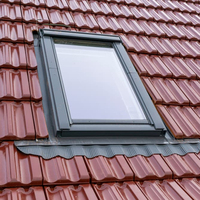 Maplemiles Villa House Motorizado Techo abierto Ventanas de vidrio de doble acristalamiento Techo Eléctrico Apertura automática Techo Ventana Tragaluz