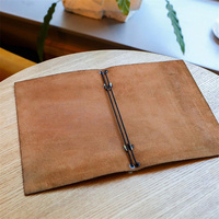 Couvertures de menu personnalisées en cuir véritable Crazy Horse à double pliage, logo personnalisé, faites à la main, portables pour restaurants, cafés, bars, cadeaux