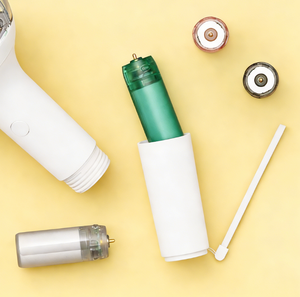 Batterie rechargeable compacte universelle, facile à transporter, pour tous types de bâtons lumineux, accessoires de concert et de festival. - Product Image 1