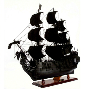 Modèle de bateau en bois d'acacia européen PIRATE des CARAÏBES - Cadeau d'affaires peint de haute qualité - Product Image 1