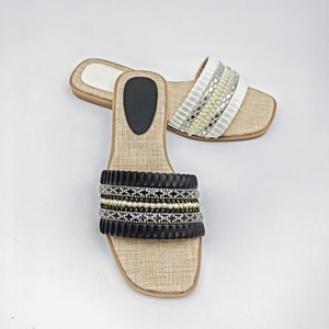 <span class=keywords><strong>Ciabatte</strong></span> da <span class=keywords><strong>Casa</strong></span> in PU di Buona Qualità per Donne, Sandali Piatti alla Moda, <span class=keywords><strong>Ciabatte</strong></span> da Spiaggia <span class=keywords><strong>Eleganti</strong></span> per Signore - Product Image 6