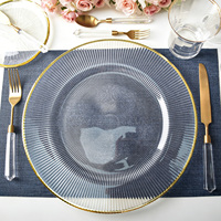Assiettes de présentation en verre de 13 pouces, transparentes, avec bordure dorée, pour mariage, couleur personnalisée, vente en gros usine