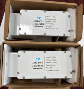 Filtre <span class=keywords><strong>LNB</strong></span> bande C 5G 3,7-4,2 GHz / 3,8-4,2 GHz - Product Image 1