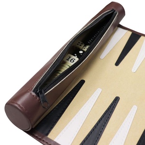 Ensemble de <span class=keywords><strong>Jeu</strong></span> d'Échecs et de Backgammon Roulable Portable <span class=keywords><strong>en</strong></span> Similicuir, Tapis Pliant pour Jeux de Société de Voyage pour Enfants et Adultes, Camping <span class=keywords><strong>en</strong></span> Plein Air - Product Image 3
