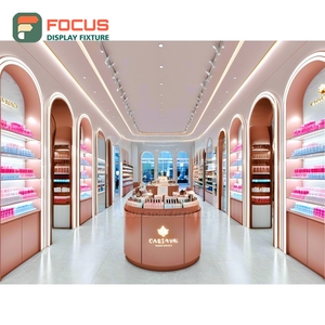 Sistema de Exhibición Modular de Madera Sólida para Interiores de Tiendas Profesionales, Solución Llave en Mano, Diseño de Tienda de Belleza - Product Image 1