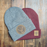 Écussons avec logo personnalisé bonnets en cuir Écusson en cuir Chapeaux de camionneur Custom Make Jeans Marque Étiquette Logo Tag Pour Jeans Écusson en cuir