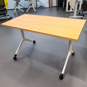 Mesa de Conferencia Modular de Madera Extensible y Plegable Ajustable - Muebles de Oficina Modernos para Uso Comercial, Escuelas y Hospitales - Product Image 3