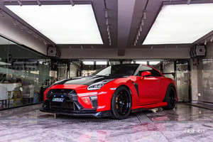 Kit carrosserie pour Nissan GTR, pare-chocs de style V amélioré, jupes latérales, extensions d'ailes, capot, spoiler en fibre de carbone - Product Image 5
