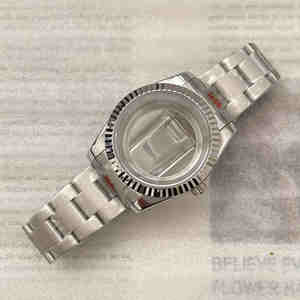 Hersteller Luxus Taucheruhrengehäuse aus 904L Stahl 36mm 39mm Passend für NH35/NH36 Uhrwerk Hochwertiges Saphir Uhrengehäuse - Product Image 1