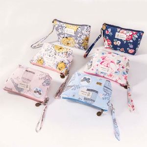 Sac de Maquillage Imprimé Fleurs Mignon et Tendance en Toile, Sac de Voyage Multifonctionnel Portable et Imperméable pour Cosmétiques – Vente en Gros - Product Image 6