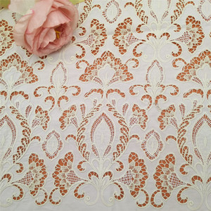 Nouveau style de dentelle française brodée florale, dentelle de luxe en coton, tissu en polyester pour vêtements et textiles - Product Image 2