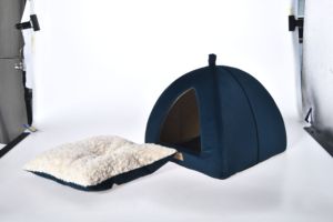 Lit-caverne pour animaux de compagnie en peluche de qualité supérieure, vente en gros, nid douillet et confortable pour chiens et chats, maison pour animaux de compagnie ronde et recouverte - Product Image 3