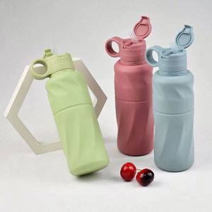 Botella de Agua Reutilizable de Silicona para Niños, 600 ml, a Prueba de Fugas, con Diseño de Oso, Libre de BPA, Plegable, Ecológica, para Campamento, Escuela, Gimnasio, Regalo - Product Image 1