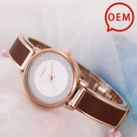 Vente en gros de montres pour femmes classiques et élégantes, nouvelle mode, livraison gratuite, montre-bracelet unique de Chine pour femmes, style simple, cadran en cristal