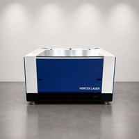 Découpeuse laser fibre et CO2 à double source lumineuse 1390, zone de travail 1300x900mm, tête laser Ruida, évitement automatique de l'axe Z pour métaux et non-métaux