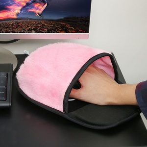Hot Sale Custom Mouse Pad USB Heated Mouse Pad Hand Warmer Winter Cushion Plush Heated Mouse Pad with Wristguard - Product Image 4