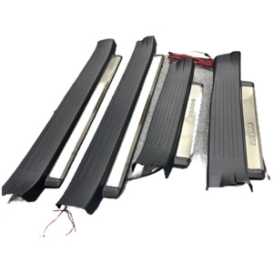 <span class=keywords><strong>SEUIL</strong></span> <span class=keywords><strong>DE</strong></span> <span class=keywords><strong>PORTE</strong></span> LED S/S pour LAND CRUISER PRADO - Product Image 1