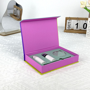 Wholesale ECO Recycle Cardboard Magnetic Closure Packaging Gift <b>Boxes</b> for <b>Clothes</b> - Product Image 1