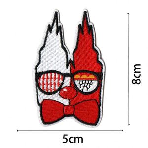 Patch brodé thermocollant pour chapeau de clown rouge, motif lèvres rouges - Product Image 3