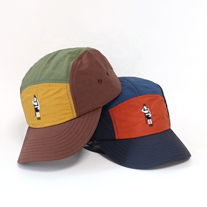 Gorras de Campamento de 5 Paneles con Logotipo Bordado Personalizado, Parches de Diferentes Colores, para Deportes al Aire Libre, de Nailon, Impermeables y de Secado Rápido - Product Image 3