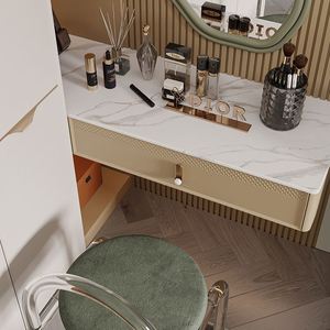 Ensemble de placard contemporain Santopova avec zone de maquillage intégrée, rangement multifonctionnel, organisateur de maison - Product Image 3