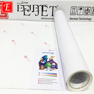 Vinilo Autoadhesivo Falcon para Impresión con Solvente, 140g, Blanco, con Pegamento, Superficie Brillante/Mate, Resistente, para Rotulación de Vehículos - Product Image 3