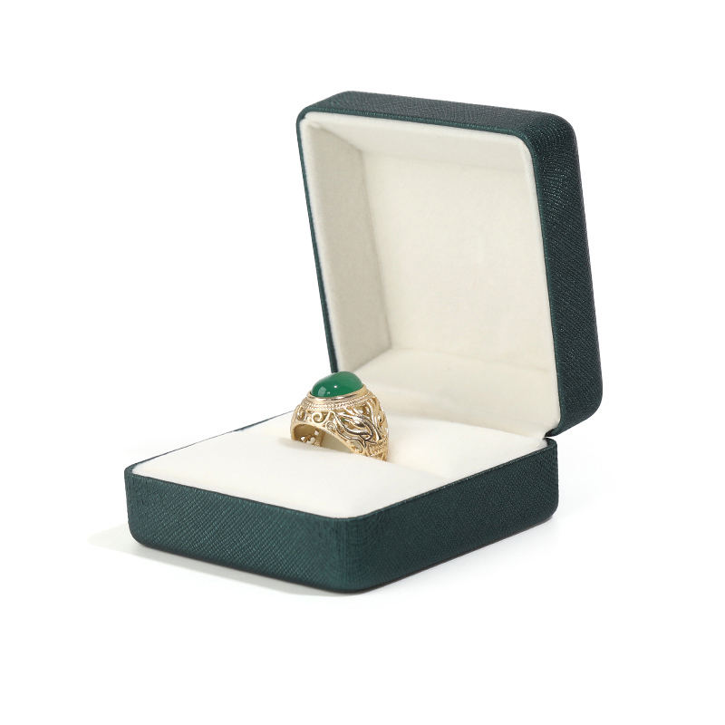 กล่องแหวนใหญ่สีเขียว