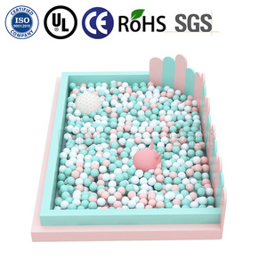 อุปกรณ์สนามเด็กเล่นสีขาวสำหรับเด็กอนุบาล บ่อบอลเป่าลมพร้อมสไลเดอร์ - Product Image 4