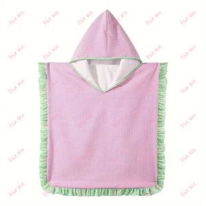 Copricostume Estivo in Seersucker con Cappuccio per Neonata, Ricamo Abbinato e Volant in Tessuto Spugna - Product Image 6