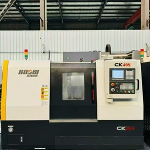 Torno Mecánico Convencional Ck40s de Alta Precisión CNC de Segunda Mano en Venta - Product Image 4