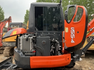 Miniexcavadora Kubota U55-4 Usada de 5 Toneladas, Original de Japón, con Pocas Horas de Uso, en Venta - Product Image 6